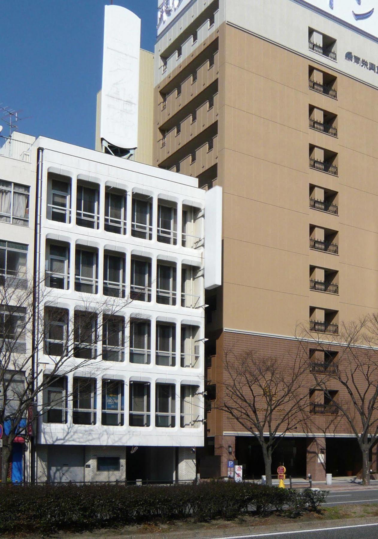 Toyoko Inn Shimonoseki Kaikyo Yume Tower Exterior photo